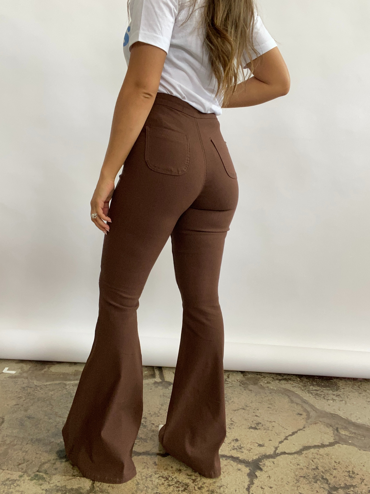 Buy our "Fiona High Waisted Bell Bottom Flare Jeans - Chocolate Brown" online – Willow Boutique Clothing. Shop stylish Fiona High Waisted Bell Bottom Flare Jeans - Chocolate Brown today.