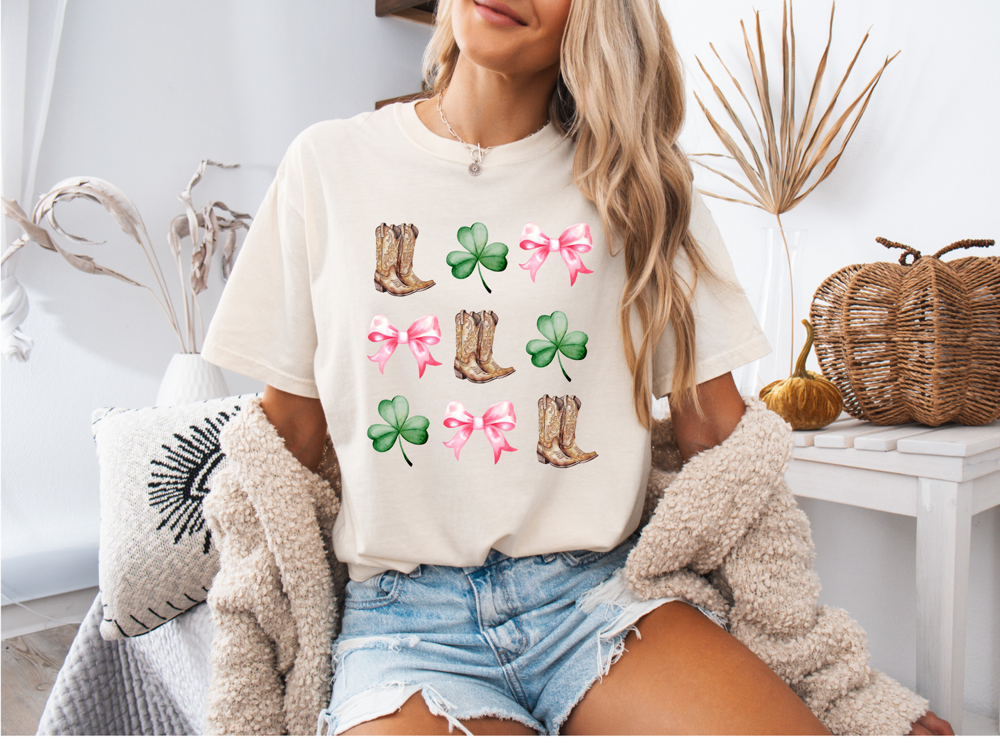Lucky Bow Graphic Tee