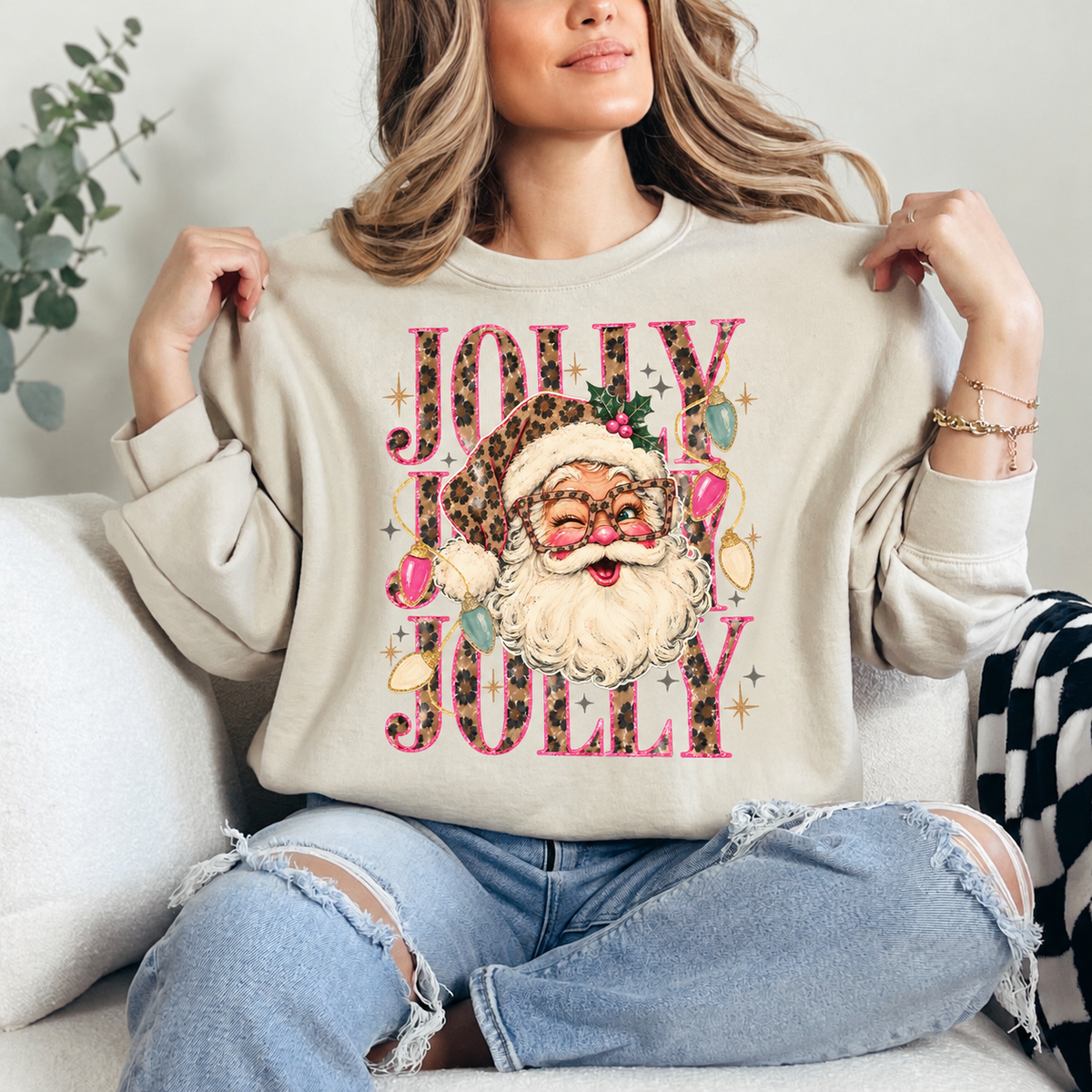 Jolly Leopard Santa Crewneck — Sand