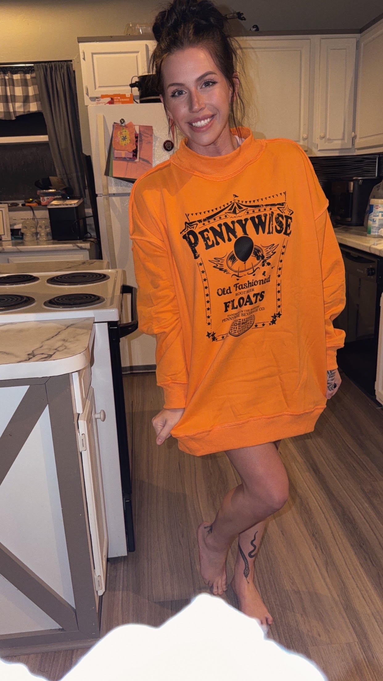 Tilly Old Fashion Penny Orange Reversible Oversized Mockneck Crew