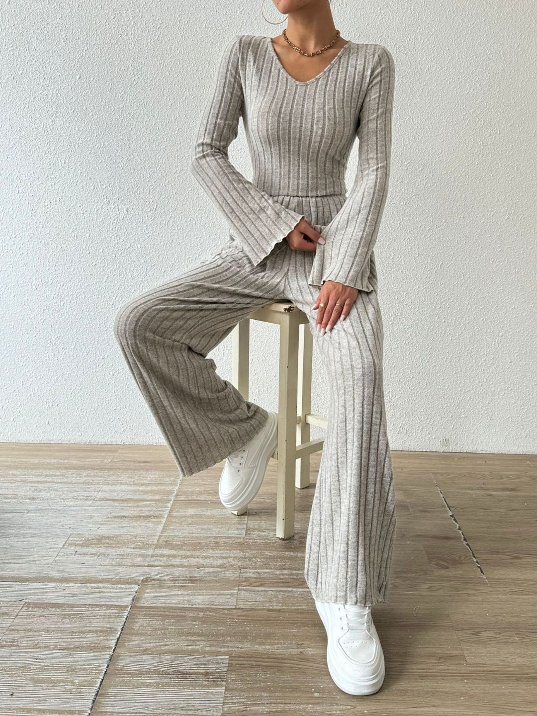 PREORDER: Megan Ribbed V-Neck Long Sleeve Top and Pocketed Pants Set