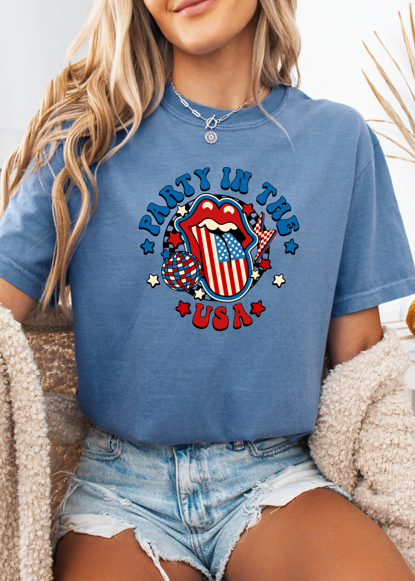 Retro Independence Day Graphic T-Shirt