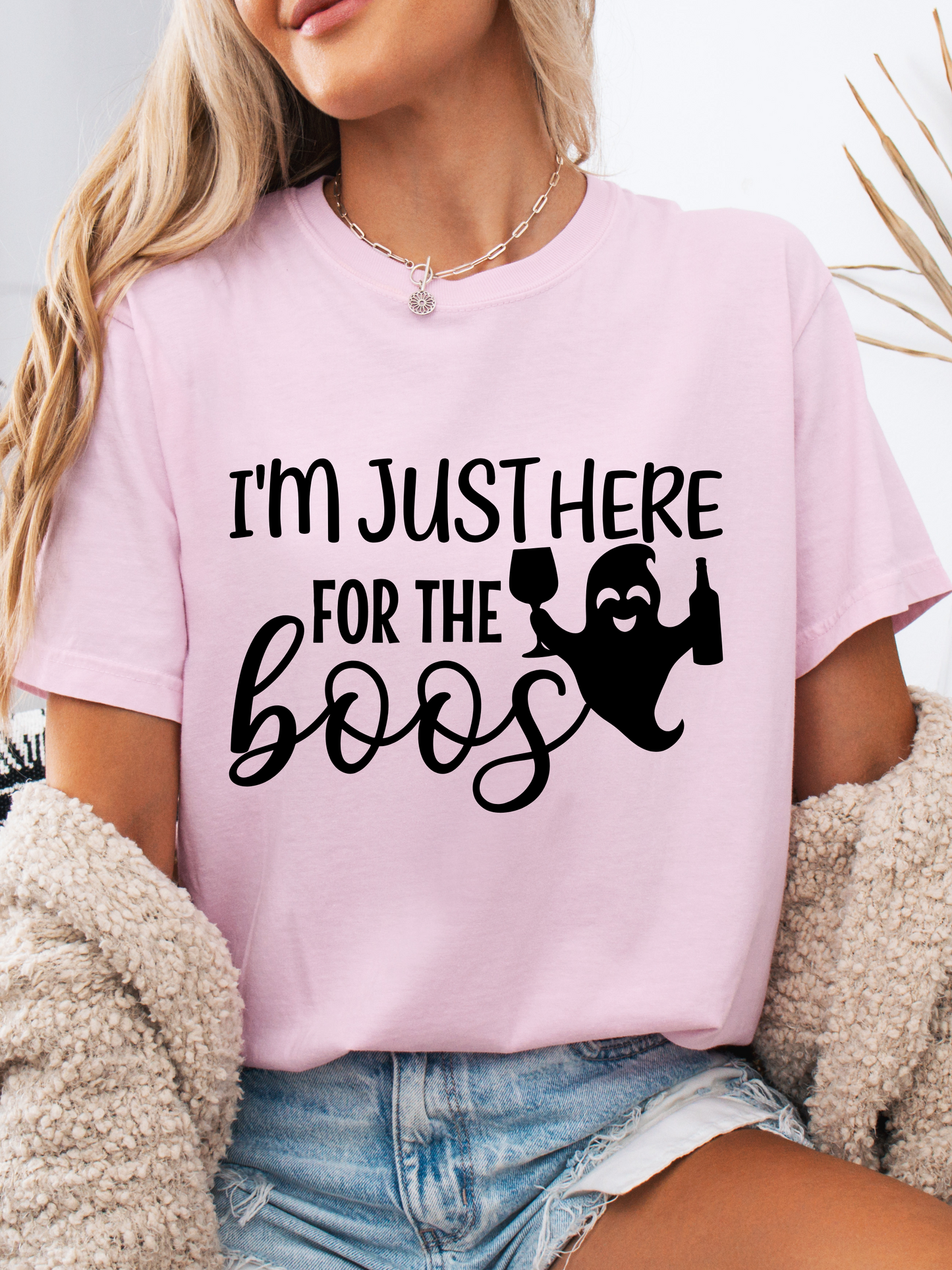 I'm Just Here For The Boos Graphic