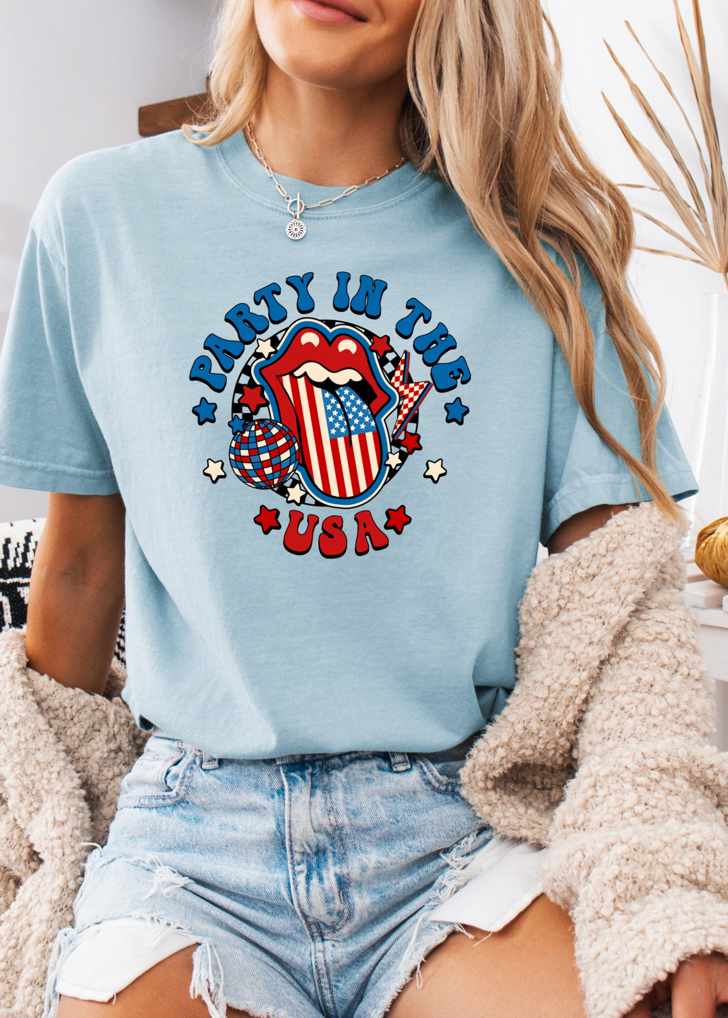 Retro Independence Day Graphic T-Shirt
