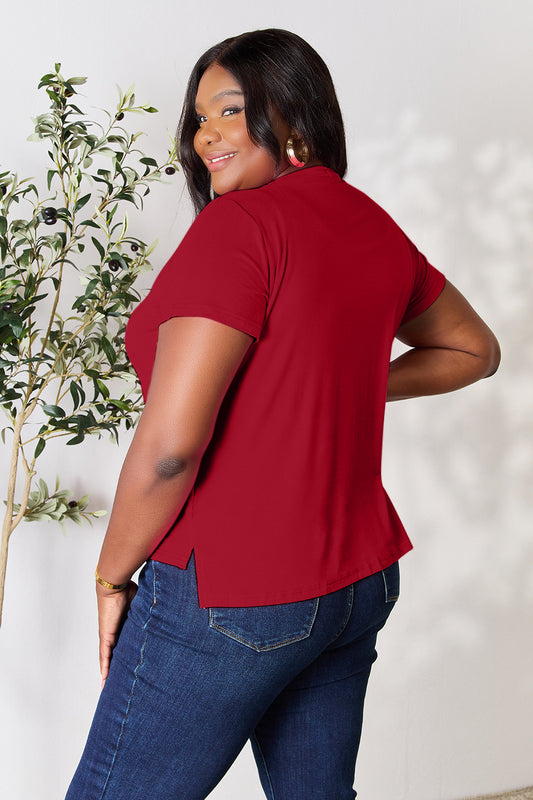 Buy our "Renee Round Neck Short Sleeve T-Shirt" online – Willow Boutique Clothing. Shop stylish Renee Round Neck Short Sleeve T-Shirt today.