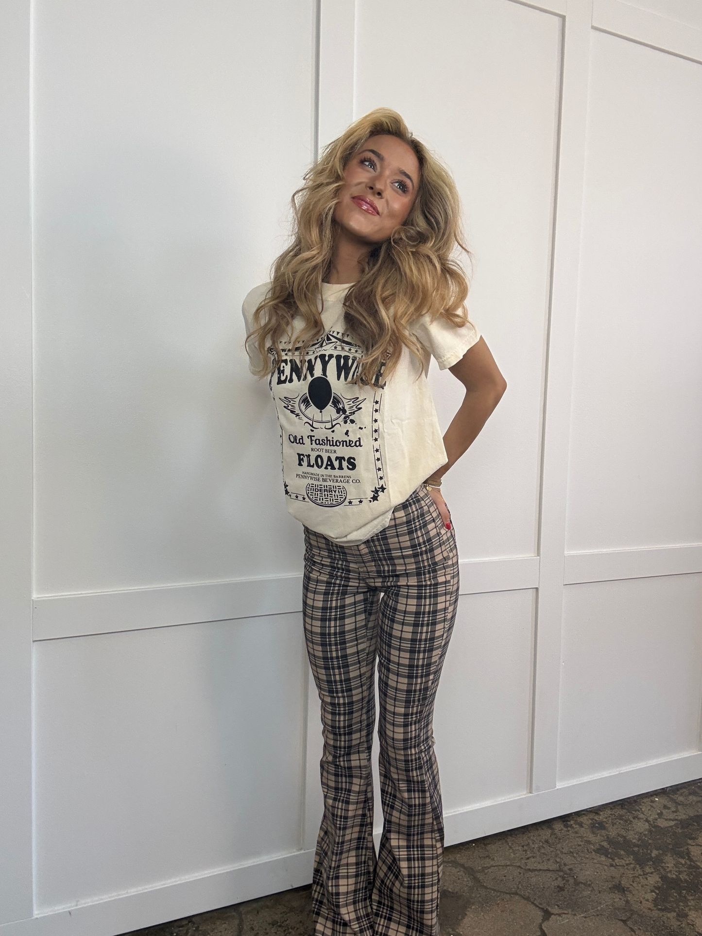 Buy our "Spooky Flare Bundle (1 Fiona Flare + 1 Surprise Spooky Shirt)" online – Willow Boutique Clothing. Shop stylish Spooky Flare Bundle (1 Fiona Flare + 1 Surprise Spooky Shirt) today.