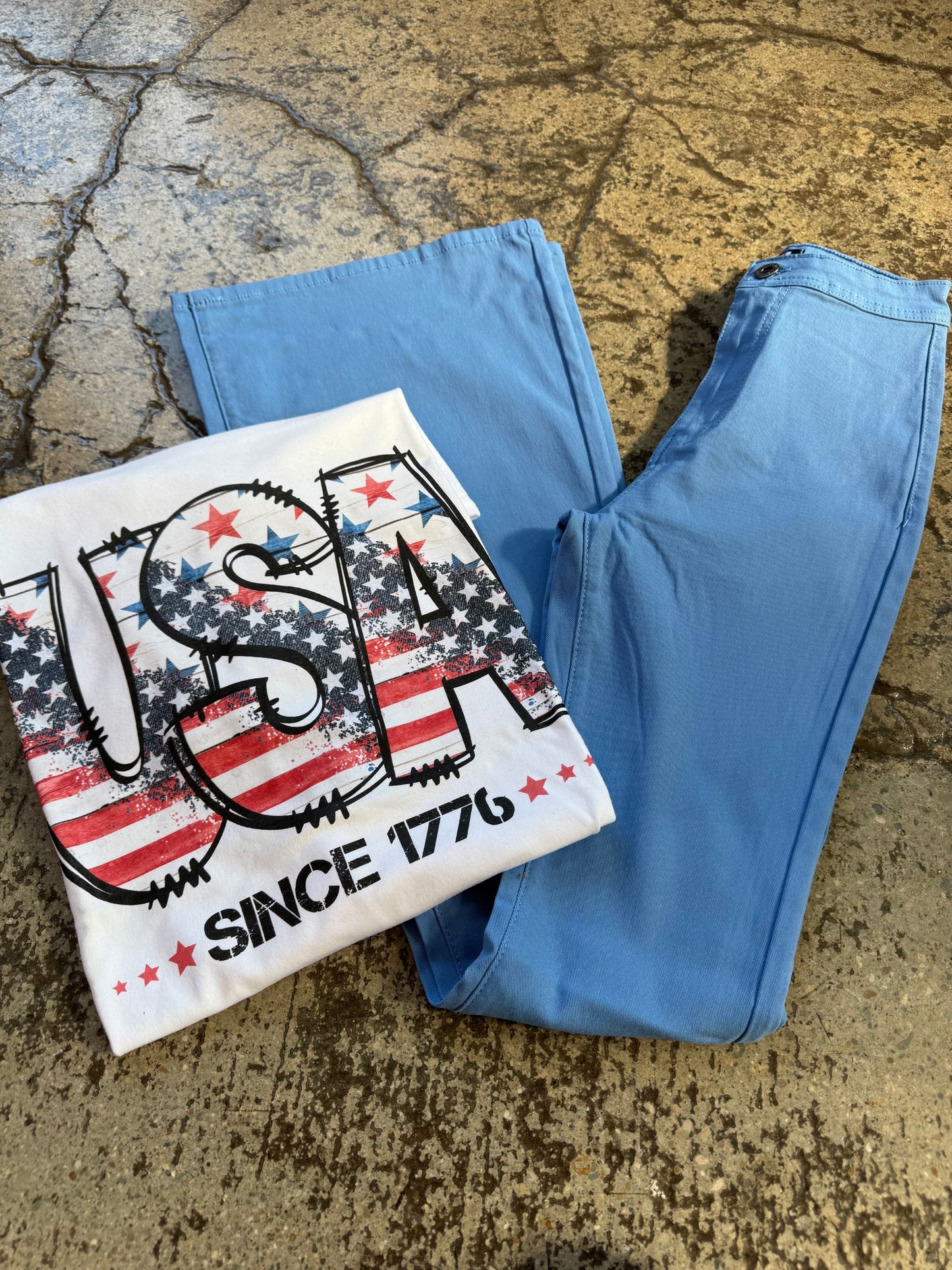 Buy our "All American Flare Bundle (1 Fiona Flares + 1 Graphic Tee)" online – Willow Boutique Clothing. Shop stylish All American Flare Bundle (1 Fiona Flares + 1 Graphic Tee) today.