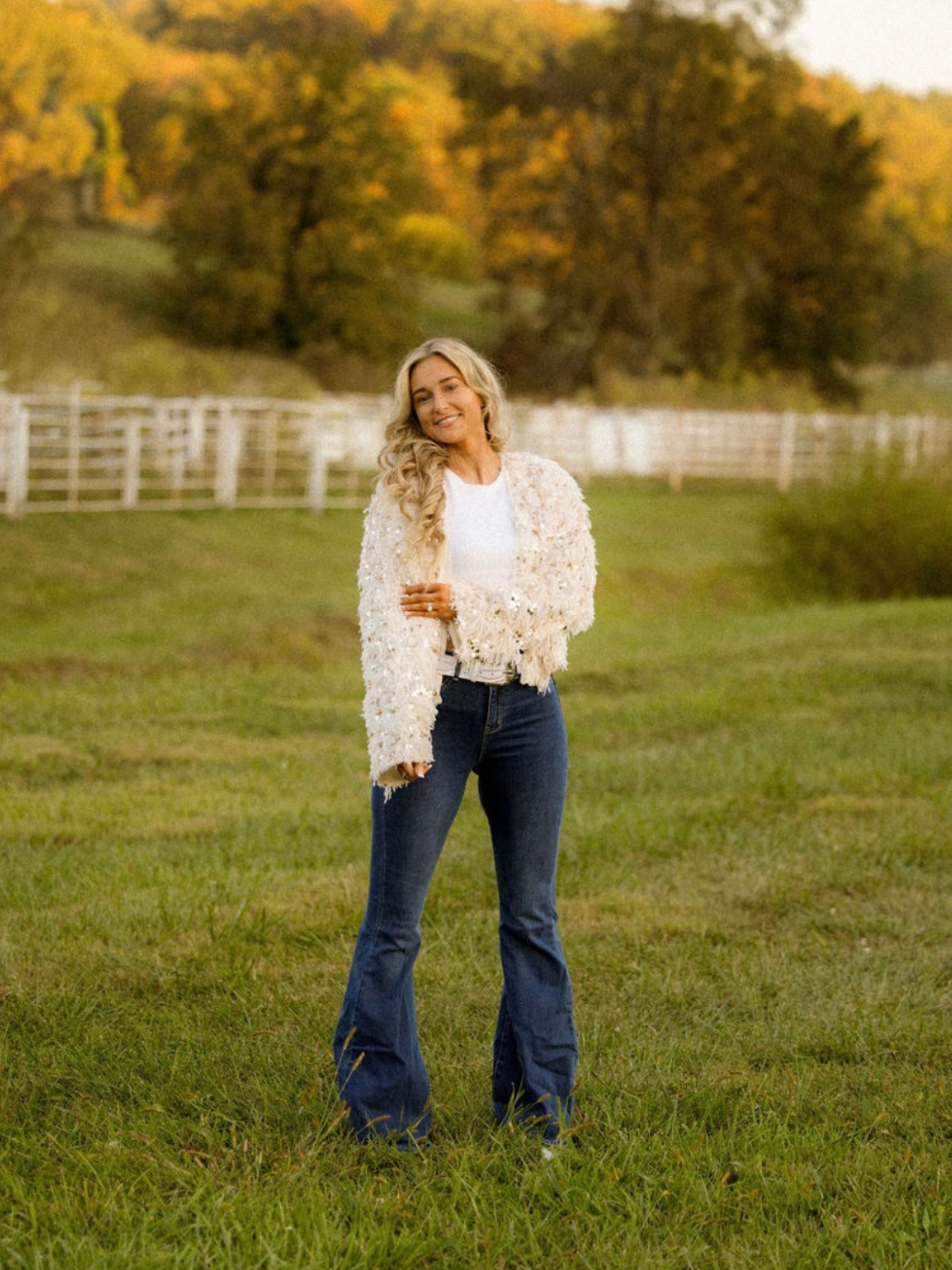 Buy our "Fiona High Waisted Bell Bottom Flare Jeans - JCJQ Medium Wash" online – Willow Boutique Clothing. Shop stylish Fiona High Waisted Bell Bottom Flare Jeans - JCJQ Medium Wash today.