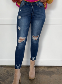 Lexi Distressed Skinny Jeans with Pockets