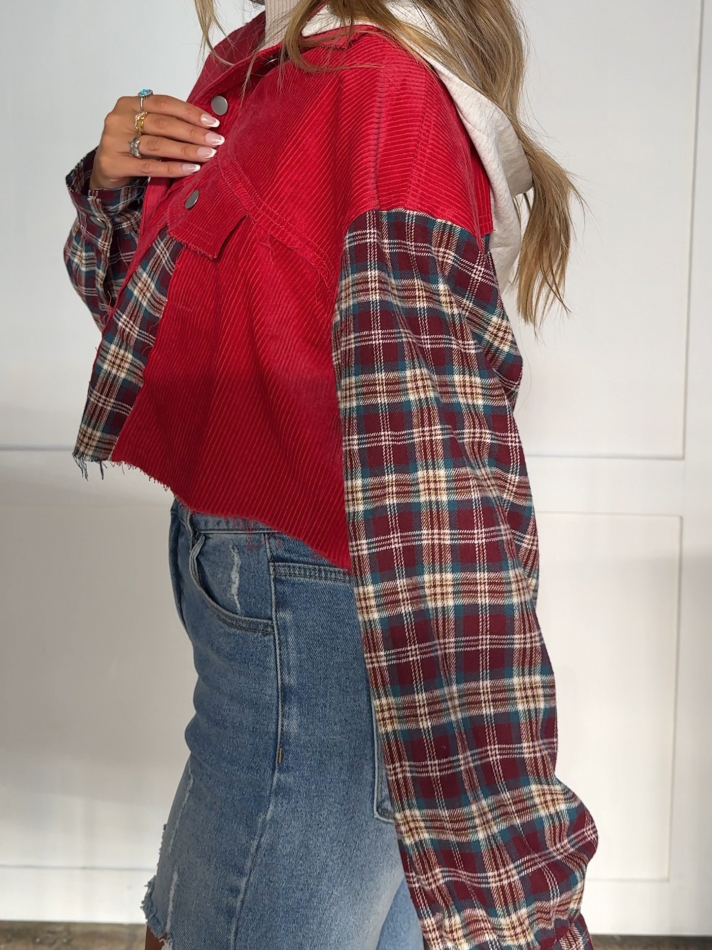 Buy our "Fall Leaves Plaid Cropped Shacket" online – Willow Boutique Clothing. Shop stylish Fall Leaves Plaid Cropped Shacket today.