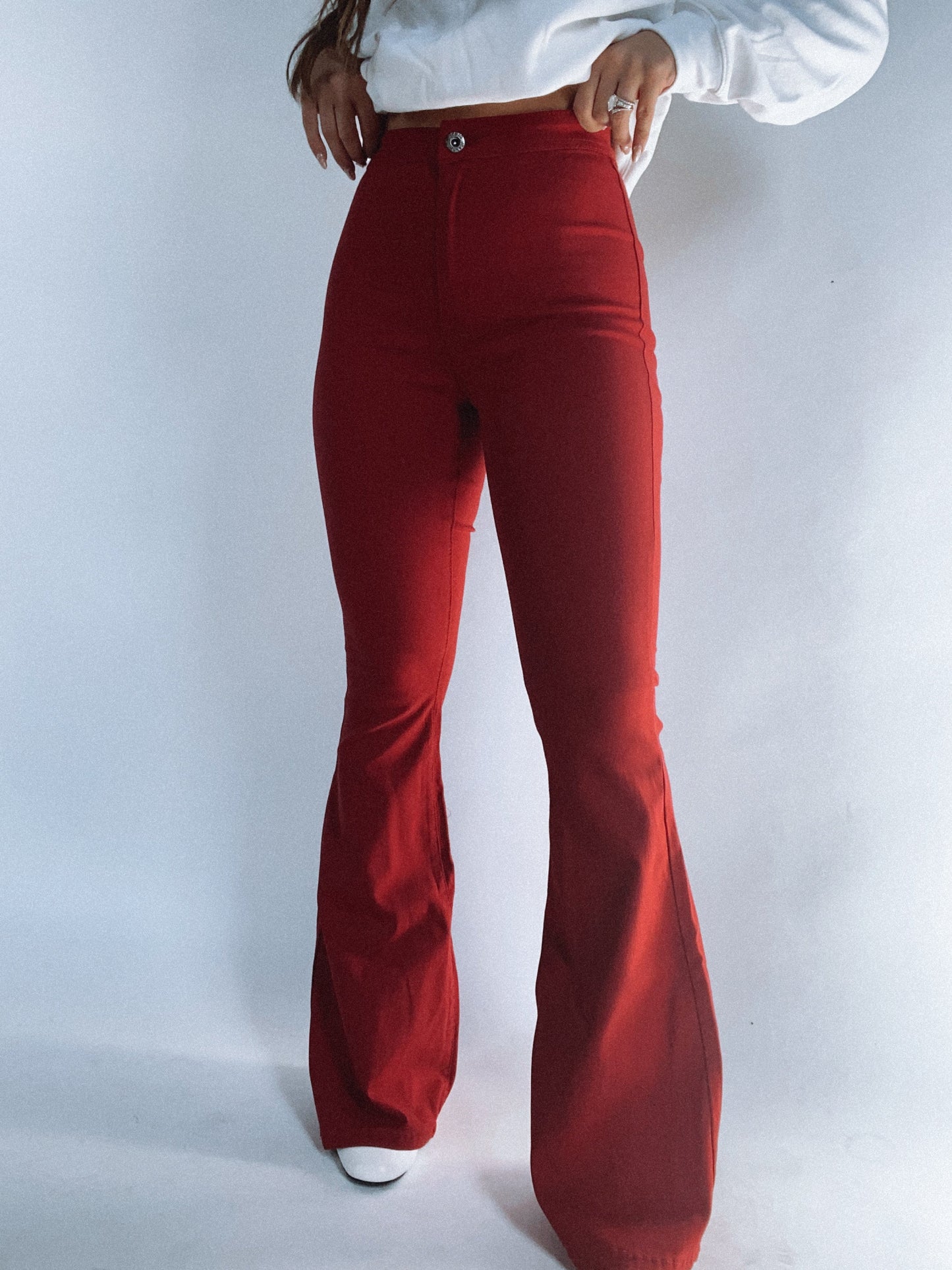 Buy our "Fiona High Waisted Bell Bottom Flare Jeans -  Burgundy" online – Willow Boutique Clothing. Shop stylish Fiona High Waisted Bell Bottom Flare Jeans -  Burgundy today.