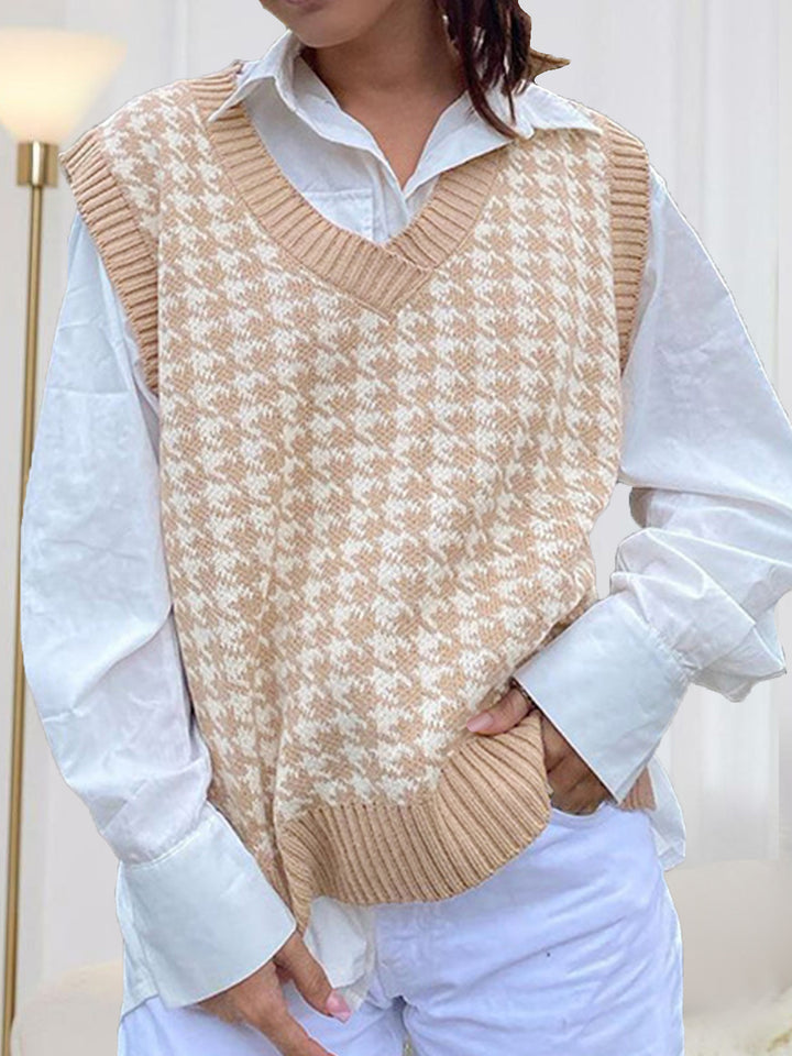 PREORDER: Fireside Comfort Houndstooth V-Neck Sweater Vest