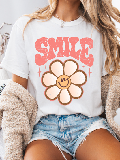 Daisy Smile Graphic Tee