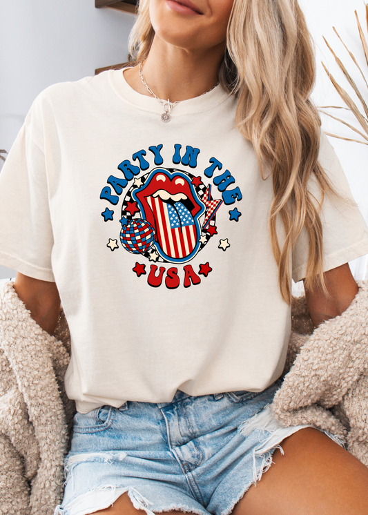 Retro Independence Day Graphic T-Shirt