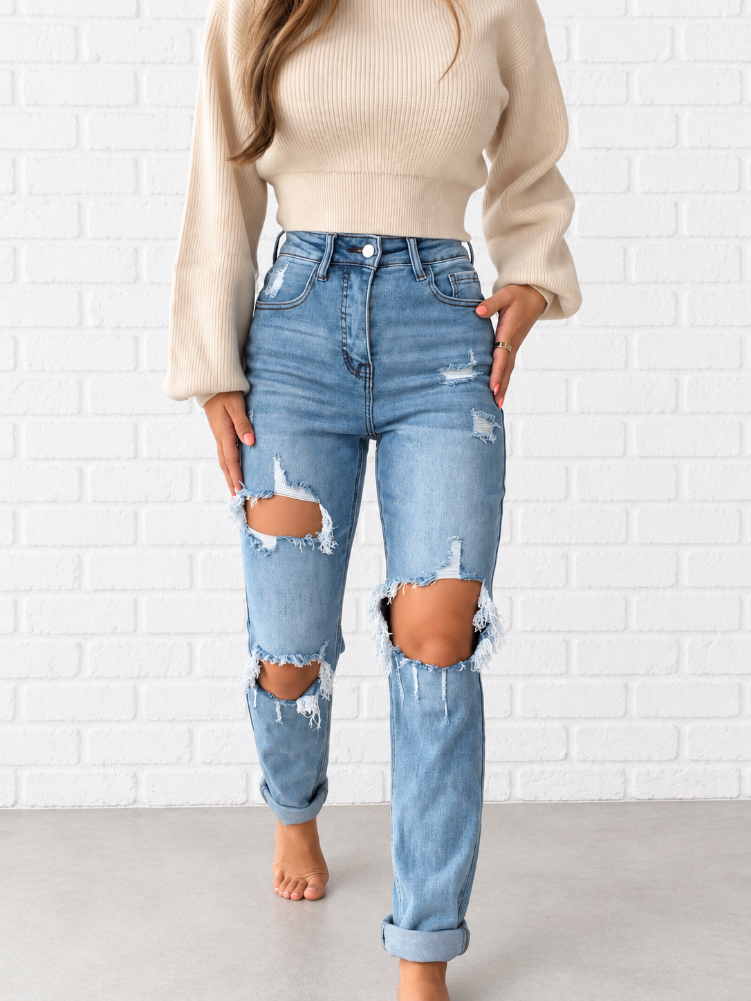 Lindsey Distressed Boyfriend Stretchy Jeans - Medium Wash