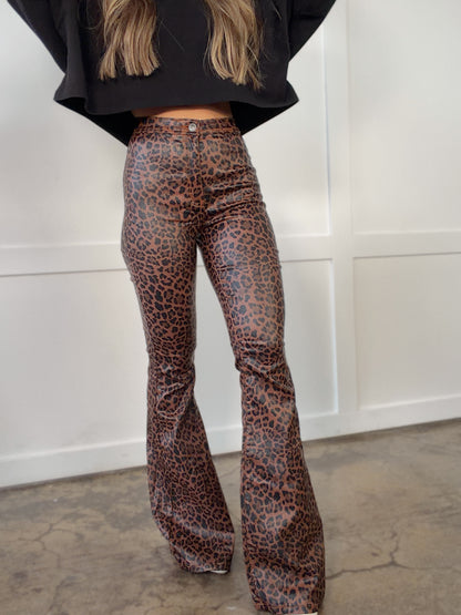 Fiona High Waisted Bell Bottom Flare Jeans - Brown Leopard