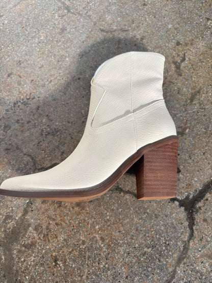 Harmony Classic Low Calf Heeled Pointed Toe Boot - Beige