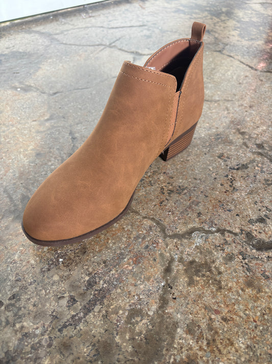 Zayne Dark Tan Pointed Heeled Ankle Booties