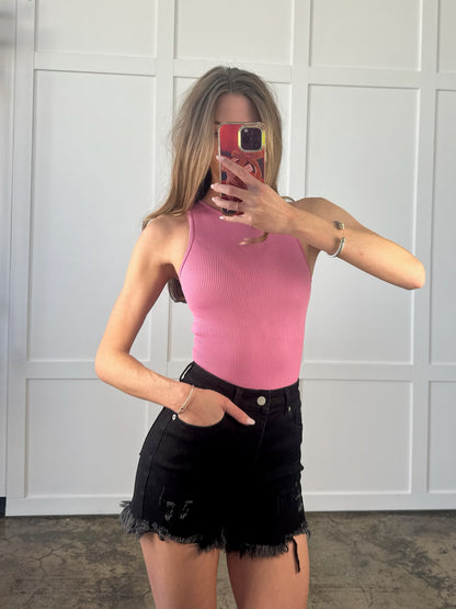 On The Go Risen Distressed Shorts - Black