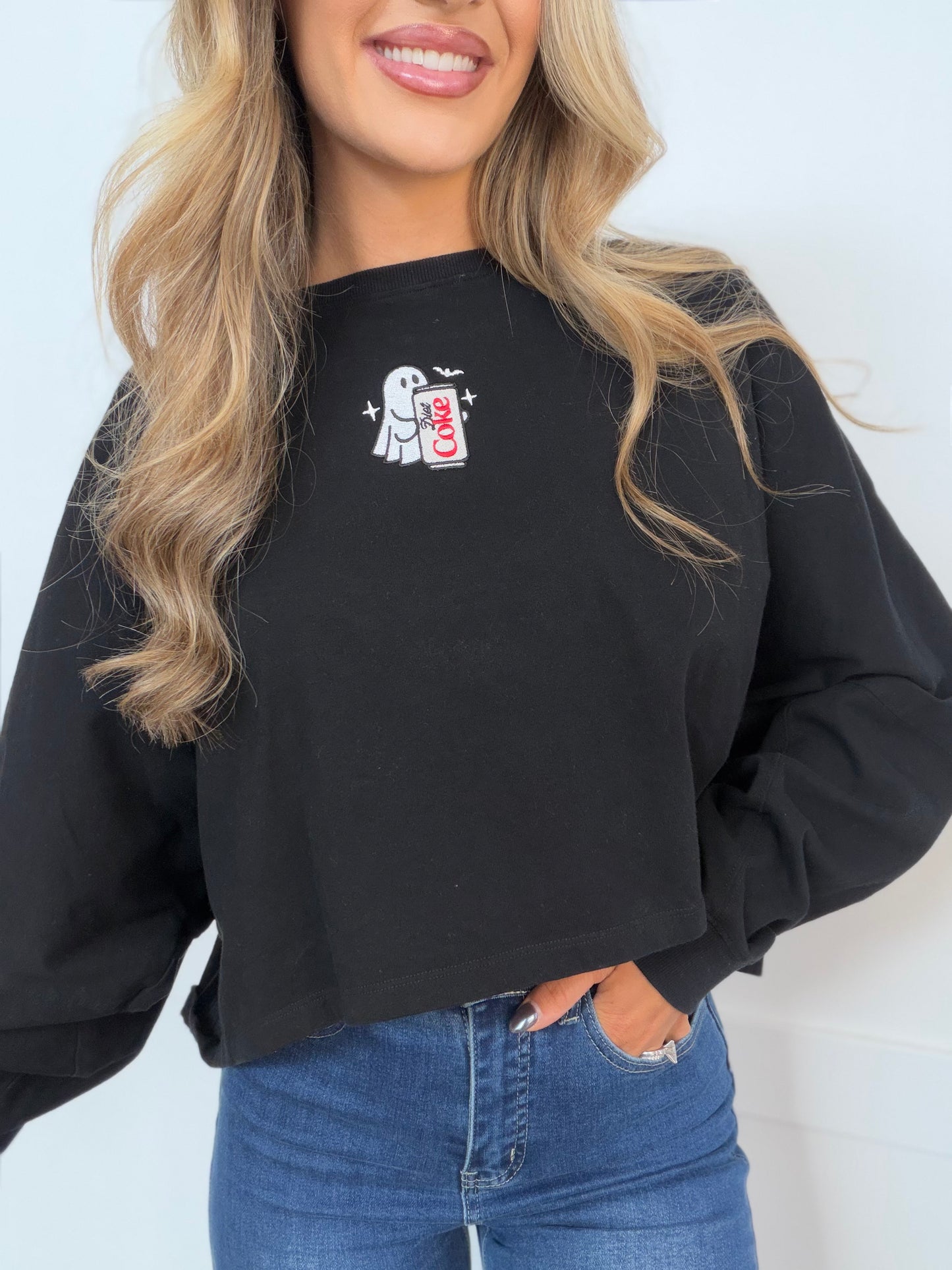 Spooky Sips Embroidered Riley Cropped Long Sleeve