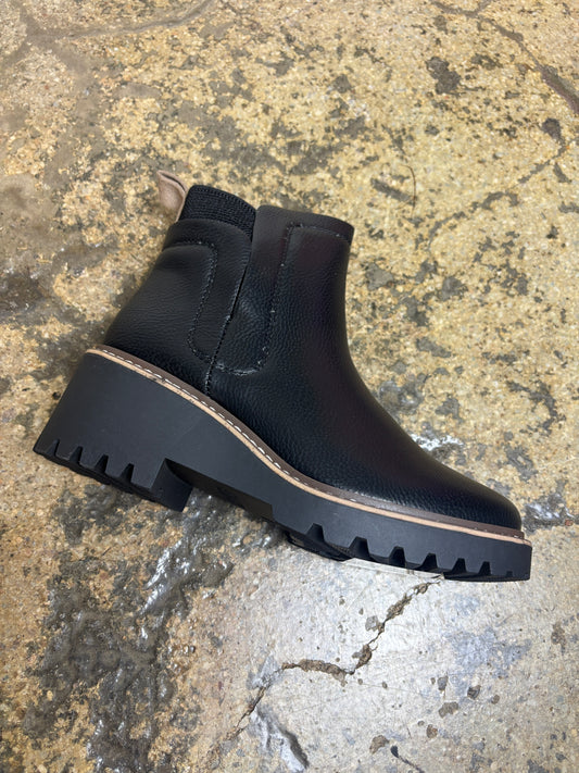 Bailey Round Toe Chelsea Ankle Boot