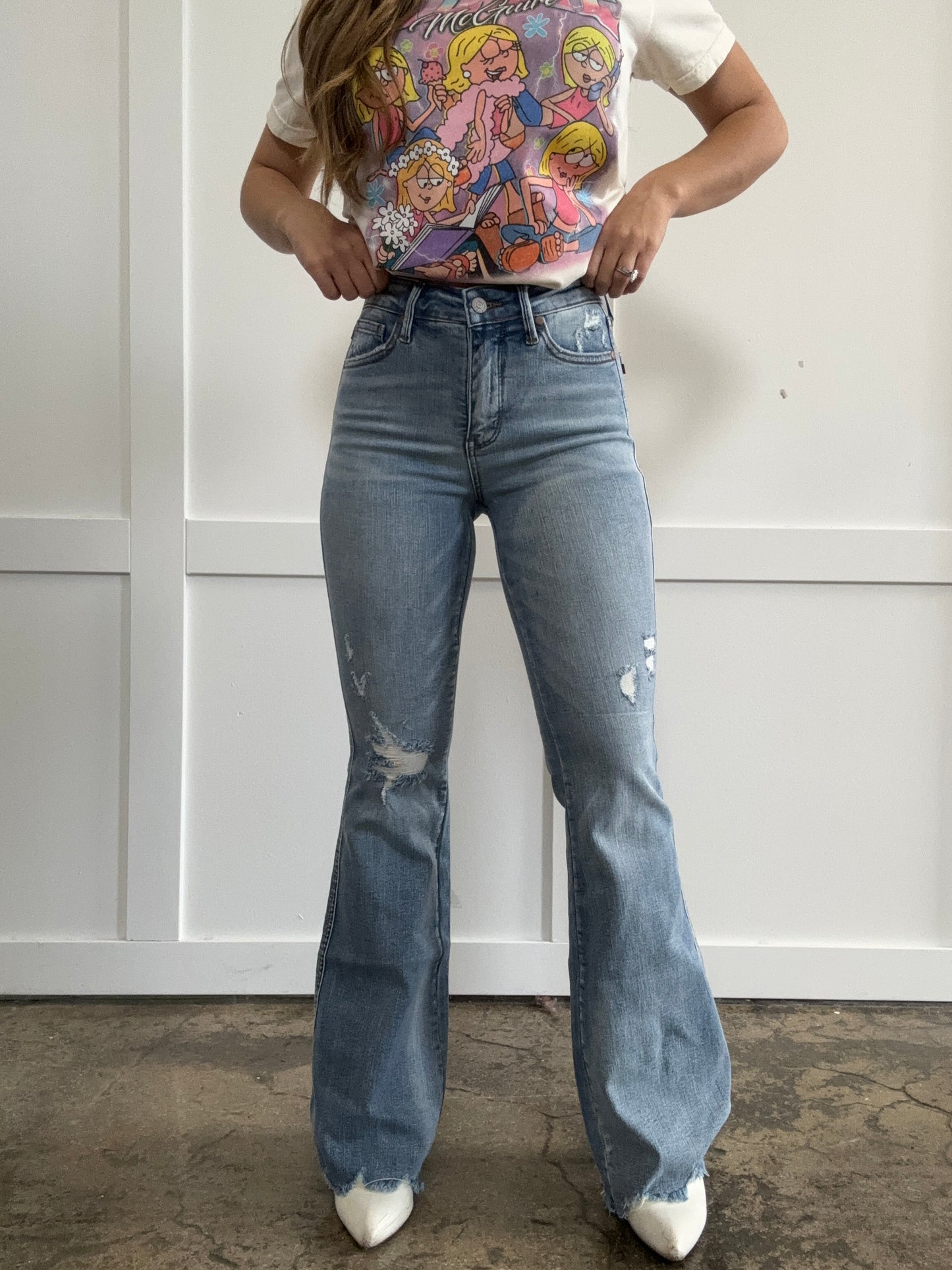 Buy our "PREORDER - Cindy Medium Rise Tummy Control Destroy Flare" online – Willow Boutique Clothing. Shop stylish PREORDER - Cindy Medium Rise Tummy Control Destroy Flare today.