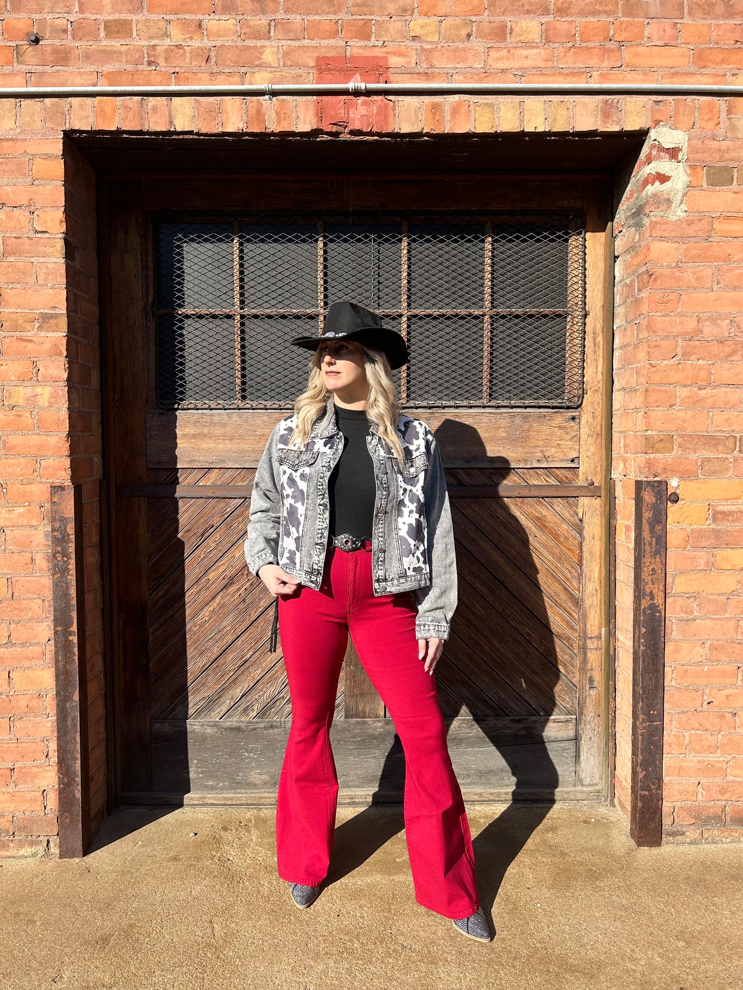 Buy our "Fiona High Waisted Bell Bottom Flare Jeans -  Burgundy" online – Willow Boutique Clothing. Shop stylish Fiona High Waisted Bell Bottom Flare Jeans -  Burgundy today.
