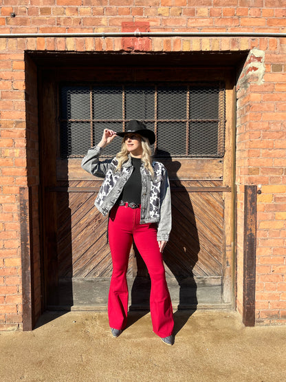 Buy our "Fiona High Waisted Bell Bottom Flare Jeans -  Burgundy" online – Willow Boutique Clothing. Shop stylish Fiona High Waisted Bell Bottom Flare Jeans -  Burgundy today.