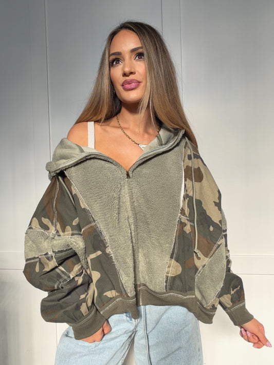 Stella Fleece Color Block Camo Jacket