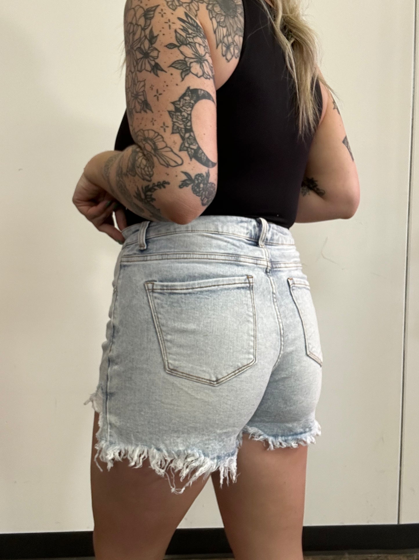 Jillian High Rise Distressed Shorts - Acid Light