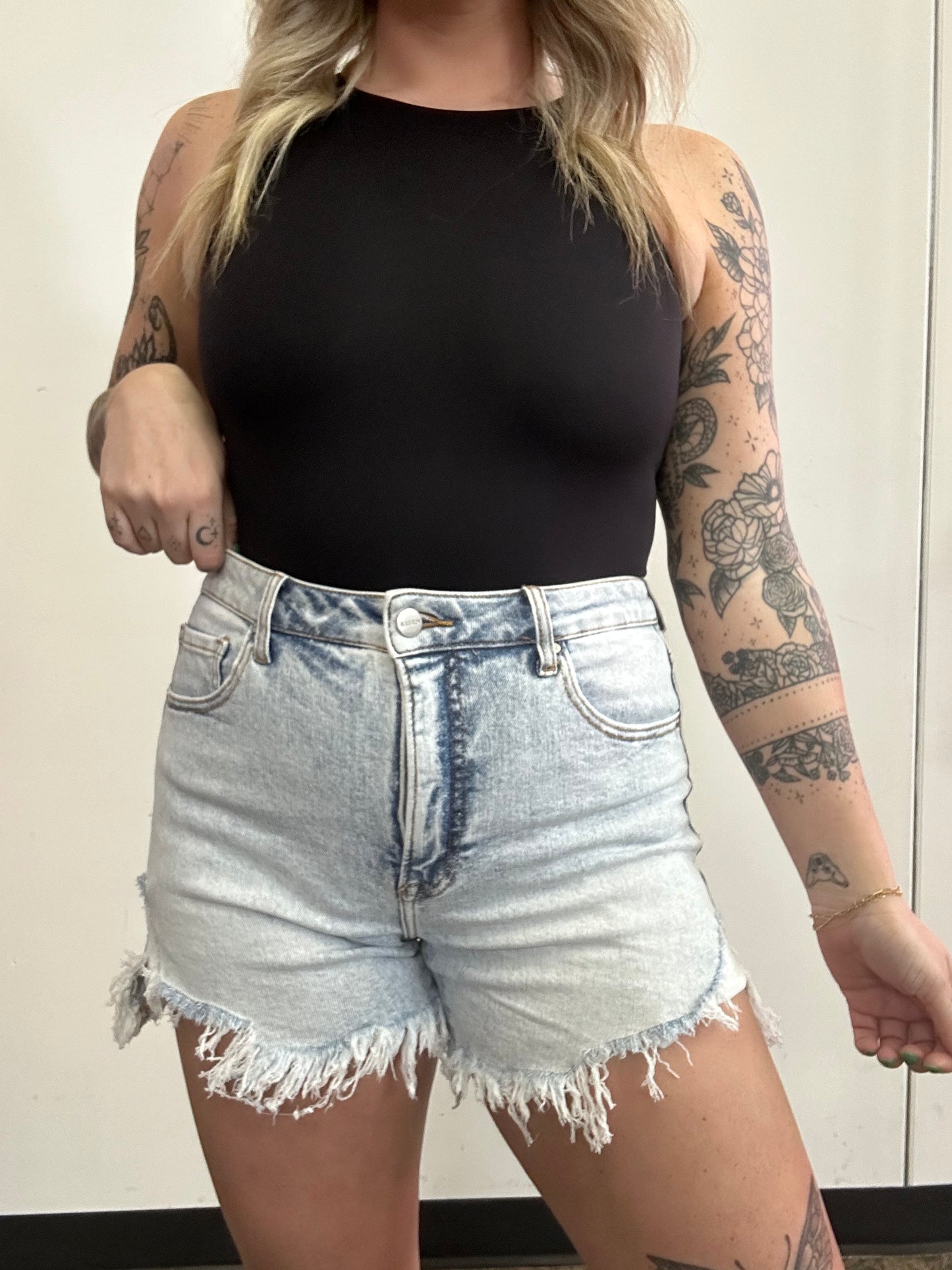 Jillian High Rise Distressed Shorts - Acid Light