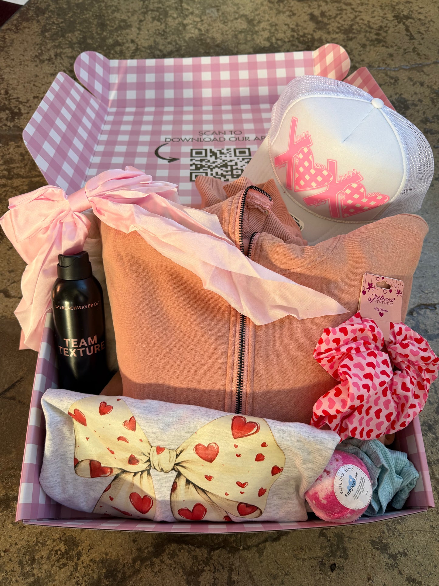 Willow Clothing Co. Valentine's Box