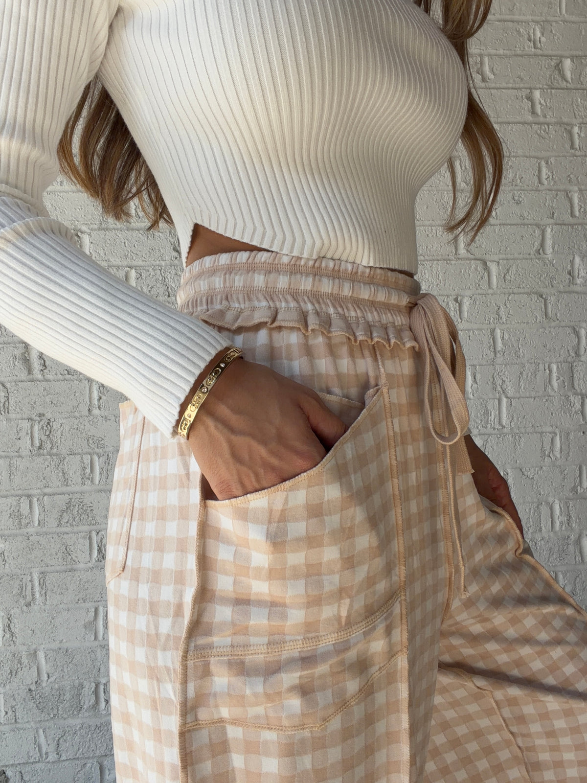 Eliza Checkered Barrel Fit Pants