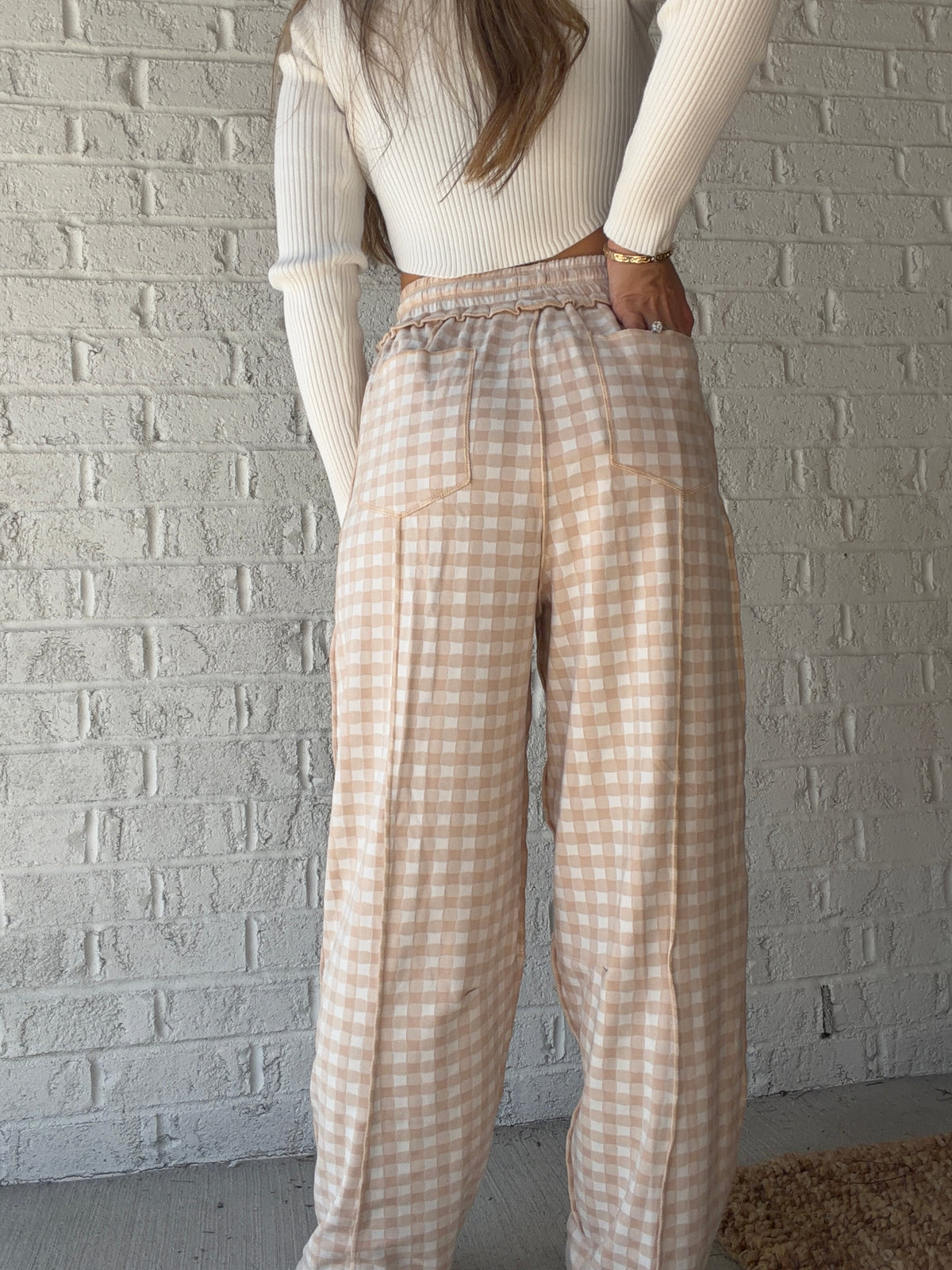 Eliza Checkered Barrel Fit Pants