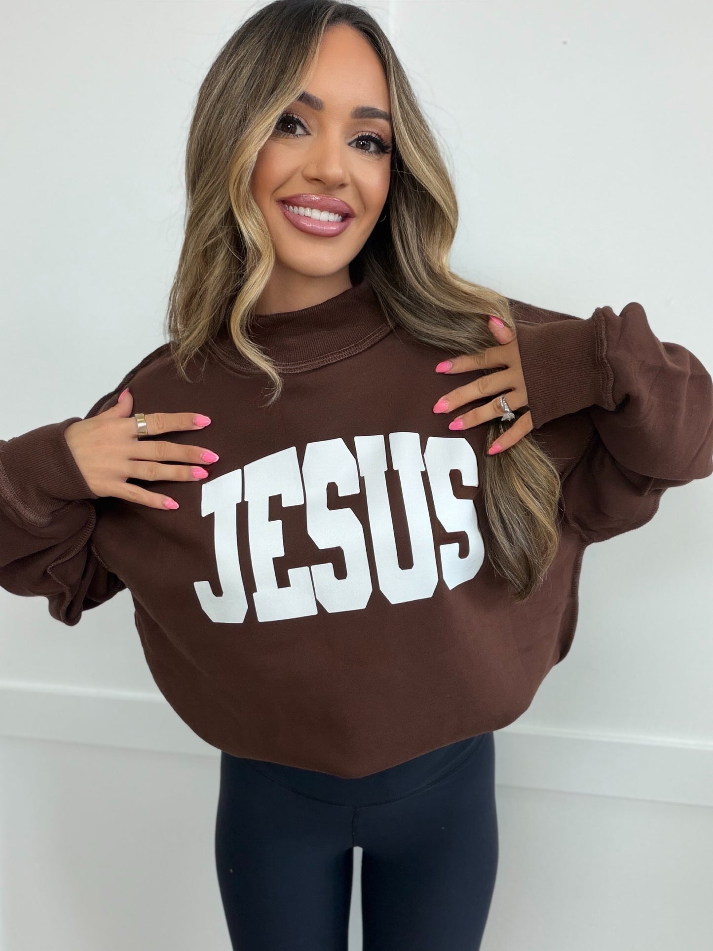 Tilly Jesus Reversible Oversized Mockneck Crew