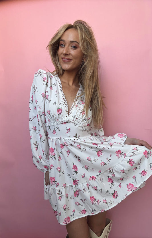 PREORDER: Sarina Lace Detail V-Neck Balloon Sleeve Dress