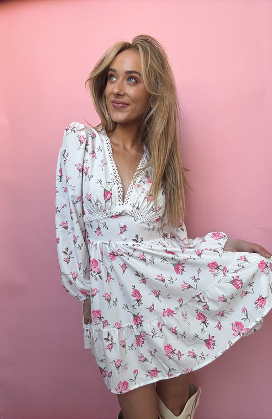 PREORDER: Sarina Lace Detail V-Neck Balloon Sleeve Dress