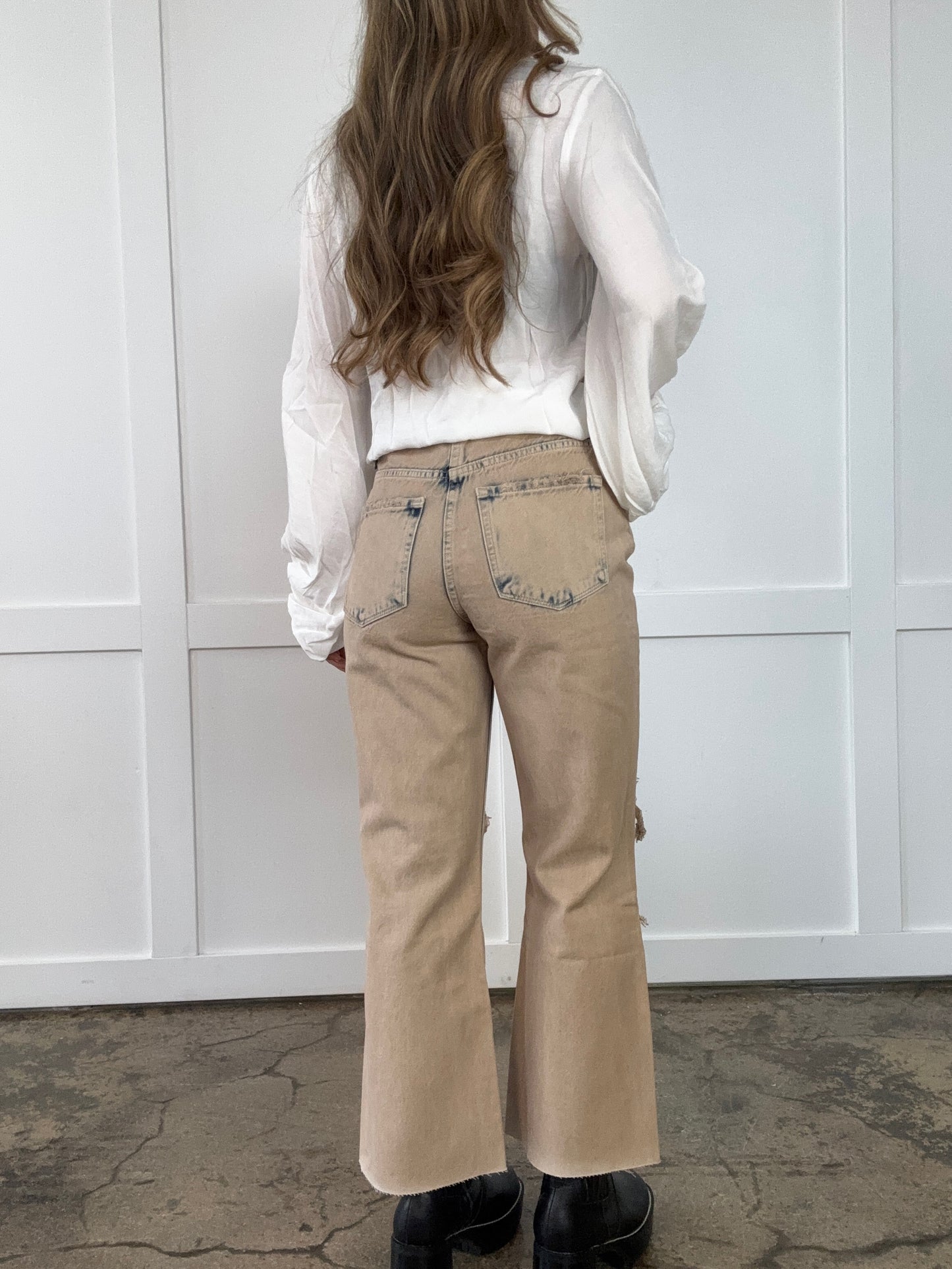 Vervet Burnt Acid Wash Straight-Wide Leg Distressed Jeans