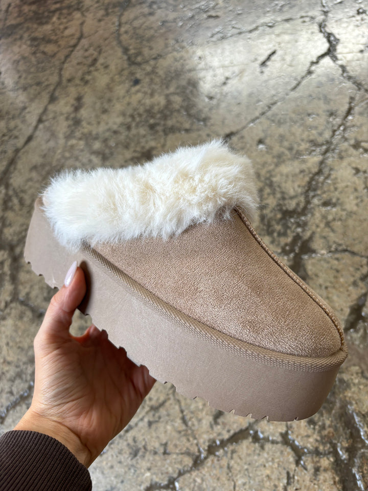 Arctic Charm Thick Bottom Fur Trim Snow Slippers