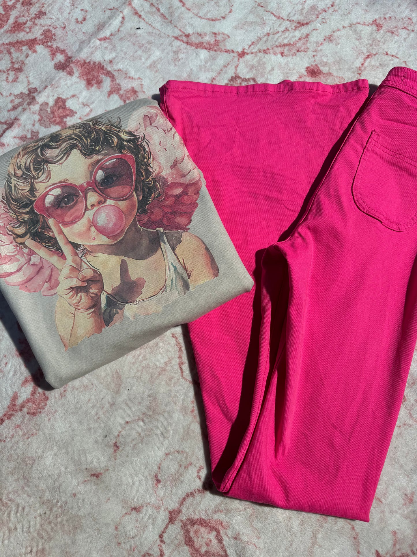 Buy our "The Heartbreaker Flare Bundle (1 Flare + 1 Valentine Day Crewneck)" online – Willow Boutique Clothing. Shop stylish The Heartbreaker Flare Bundle (1 Flare + 1 Valentine Day Crewneck) today.