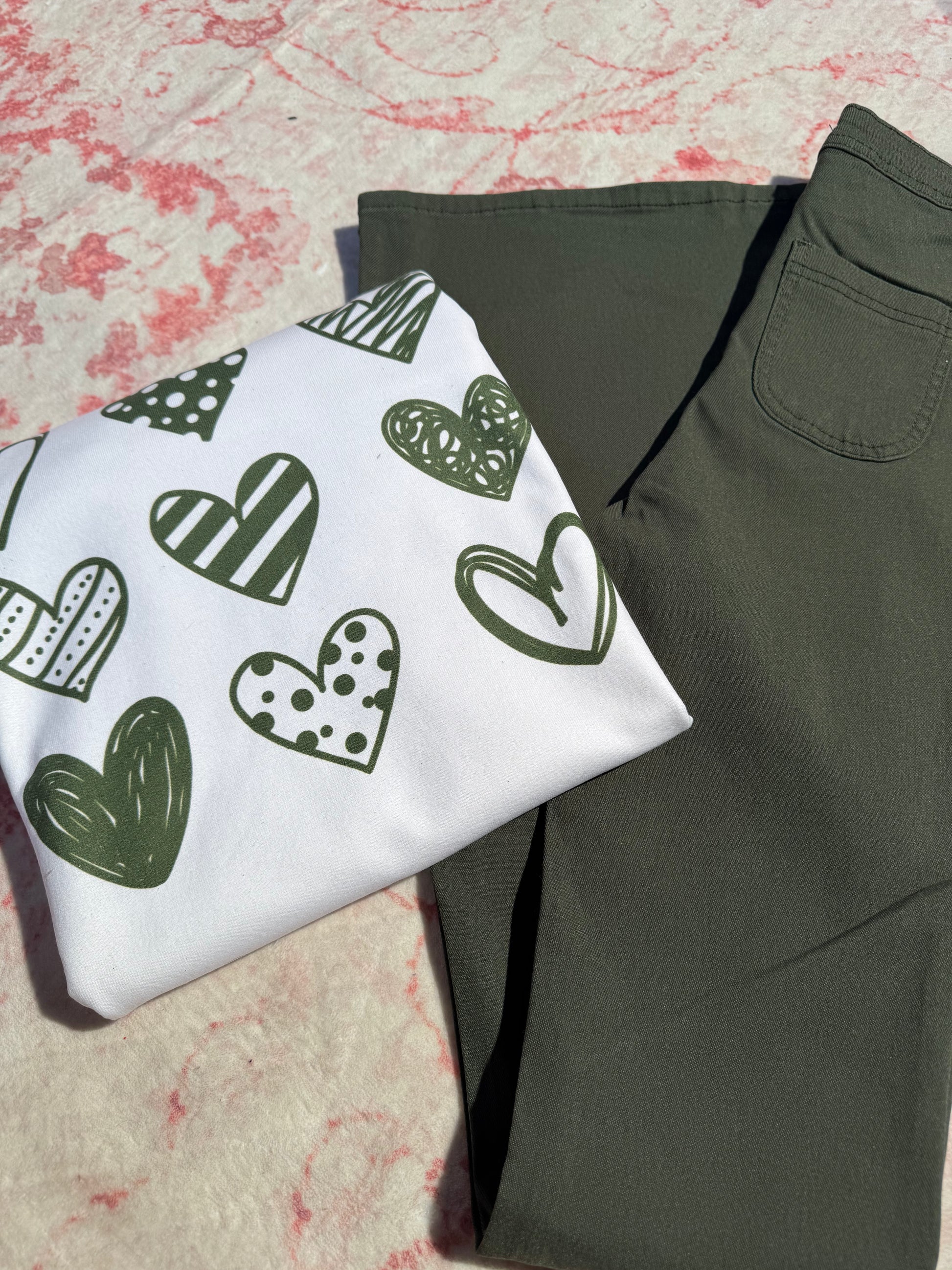 Buy our "The Heartbreaker Flare Bundle (1 Flare + 1 Valentine Day Crewneck)" online – Willow Boutique Clothing. Shop stylish The Heartbreaker Flare Bundle (1 Flare + 1 Valentine Day Crewneck) today.