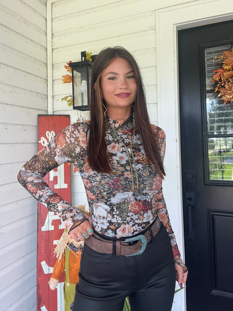 BiBi Floral Print Short Sleeves Boxy Mesh Top main image 0