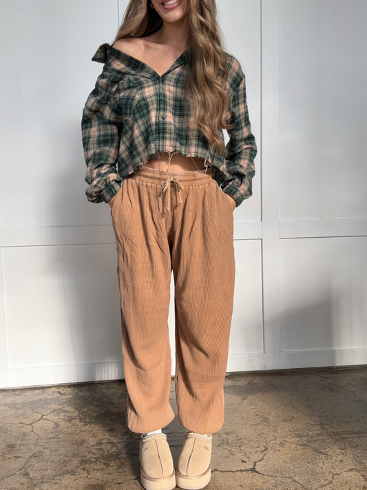 Shop Days Off Waffle Knit High Waisted Cotton Sweatpants online at Willow Boutique – best boutique for women’s fashion.