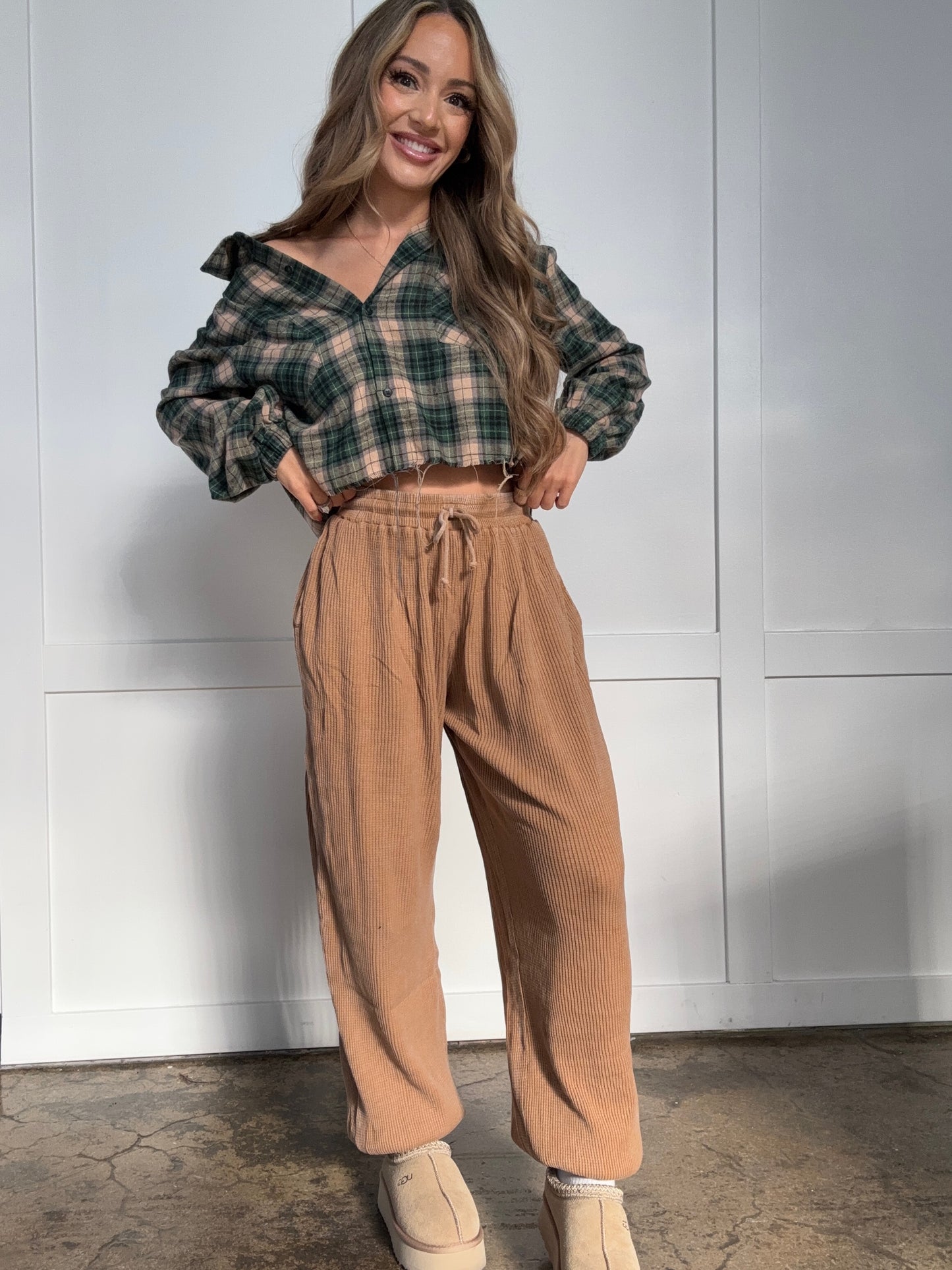 Shop Days Off Waffle Knit High Waisted Cotton Sweatpants online at Willow Boutique – best boutique for women’s fashion.