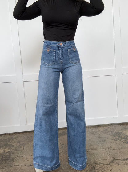 Sherry Risen Mid Rise Wide Front Patch Pocket Jeans