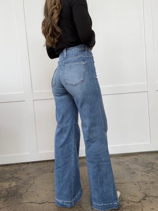 Sherry Risen Mid Rise Wide Front Patch Pocket Jeans