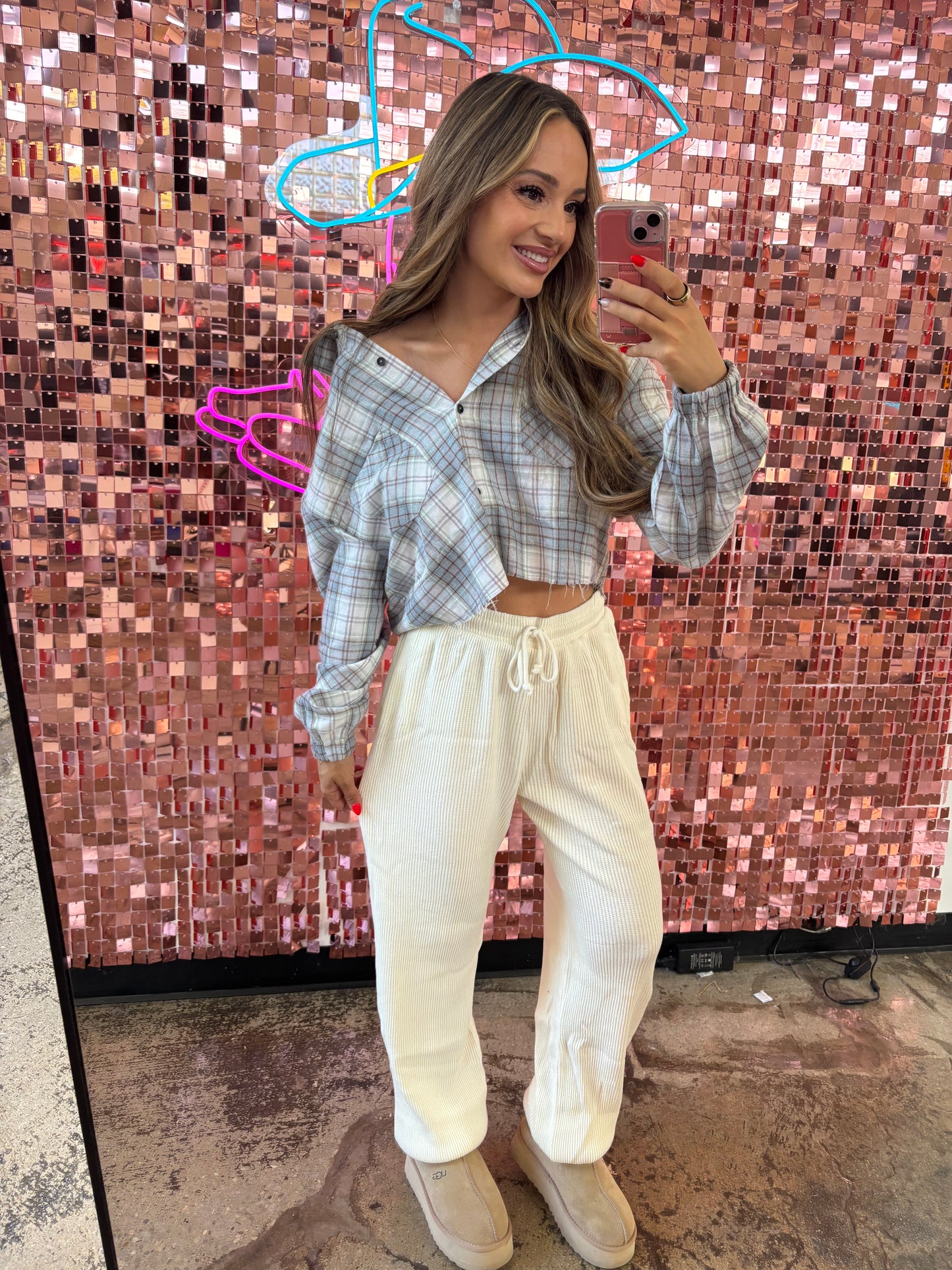 Shop Days Off Waffle Knit High Waisted Cotton Sweatpants online at Willow Boutique – best boutique for women’s fashion.