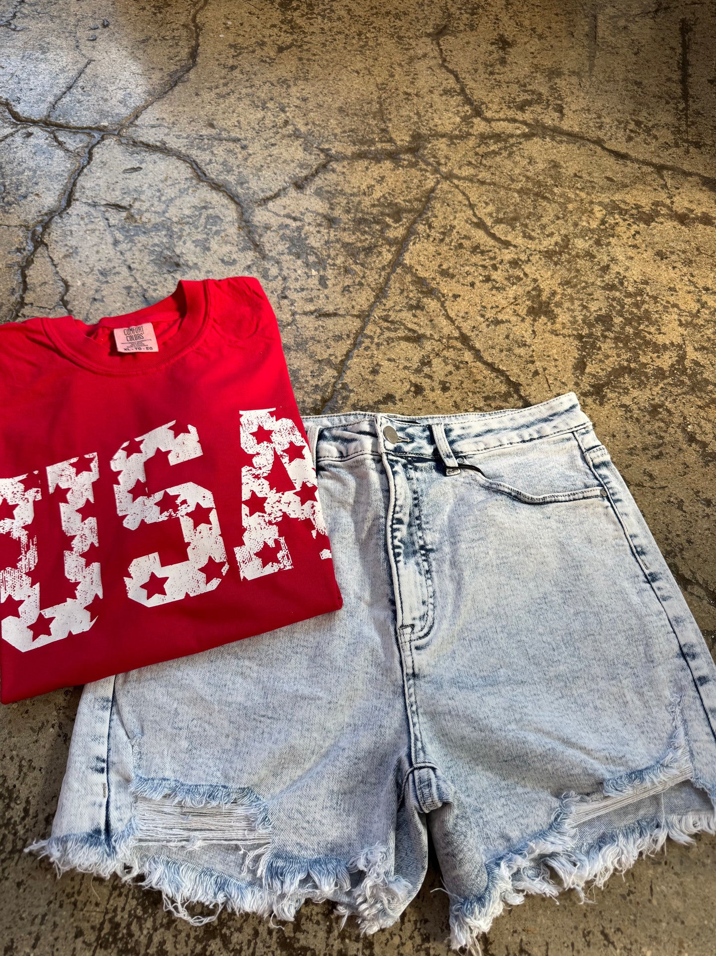 Buy our "All American Shorts Bundle (1 Risen Short + 1 Graphic Tee)" online – Willow Boutique Clothing. Shop stylish All American Shorts Bundle (1 Risen Short + 1 Graphic Tee) today.