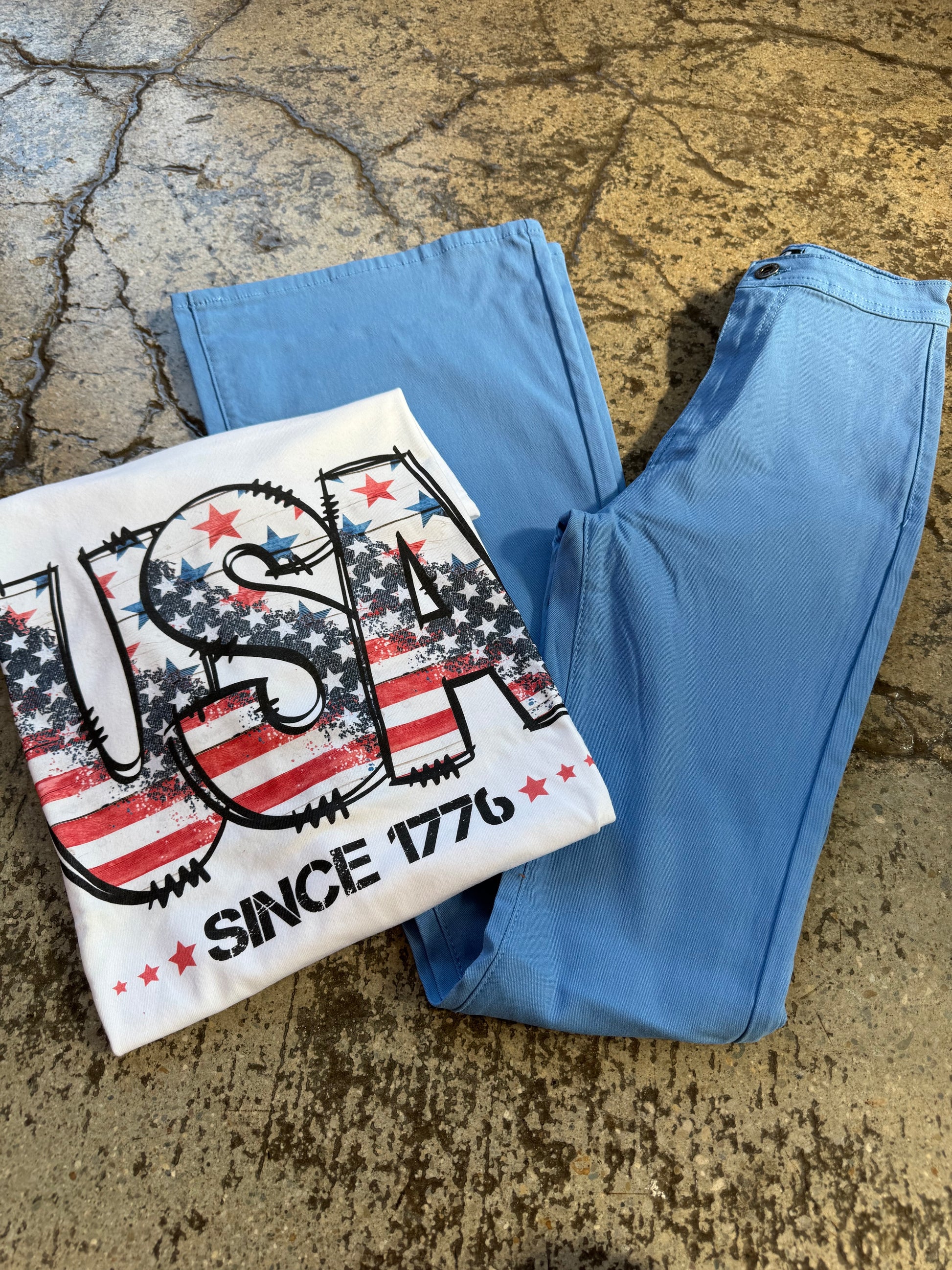 Buy our "All American Flare Bundle (1 Fiona Flares + 1 Graphic Tee)" online – Willow Boutique Clothing. Shop stylish All American Flare Bundle (1 Fiona Flares + 1 Graphic Tee) today.