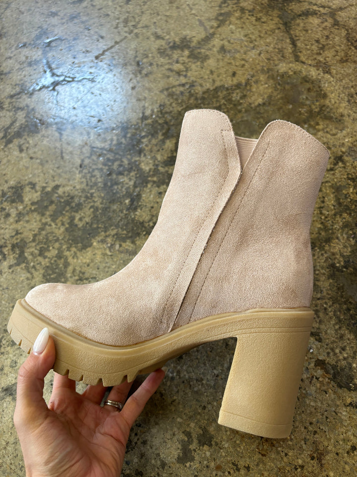 Chic Cream Chelsea Booties